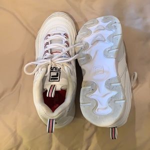 Like New FILA Ray Tracer Sneakers kid 4 women 5.5